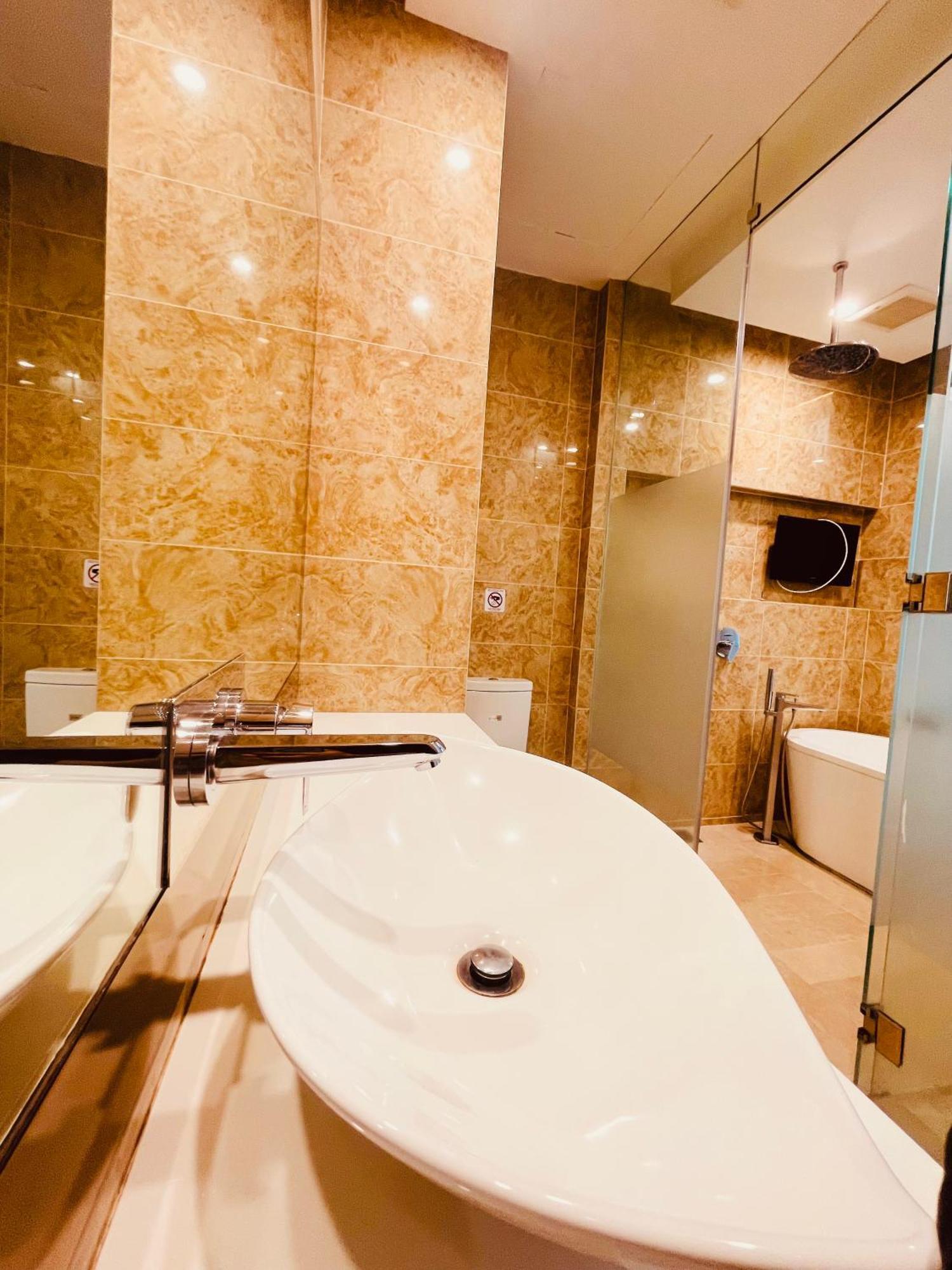 Crystal At Dorsett Bukit Bintang Kl Kuala Lumpur