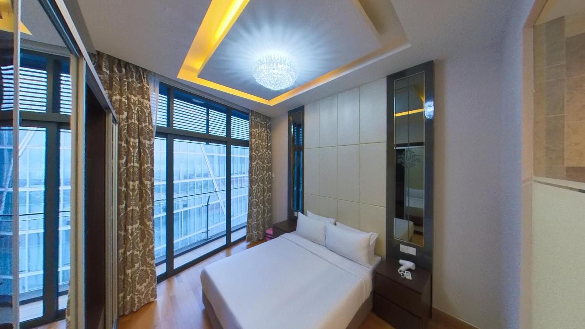 Crystal At Dorsett Bukit Bintang Kl Pangsapuri *